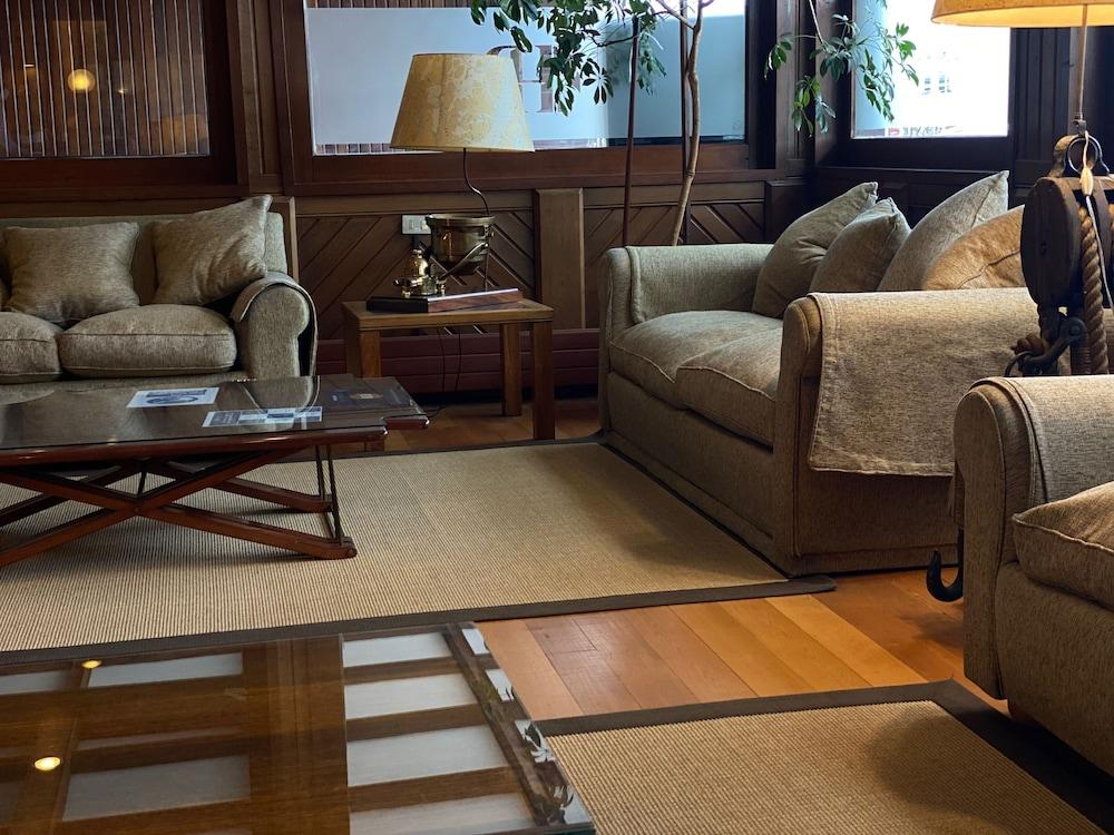 Abba Presidente Suites ปวยร์โตมอนต์ ภายนอก รูปภาพ